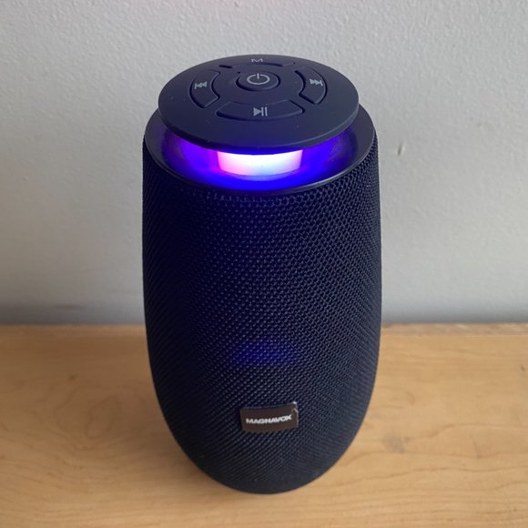 Magnavox MMA37587 Stereo Portable Speaker Color Changing Lights Bluetooth - Picture 2 of 7